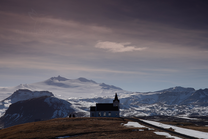 Kostel Ingjaldshólskirkja,  Oslavík Island
