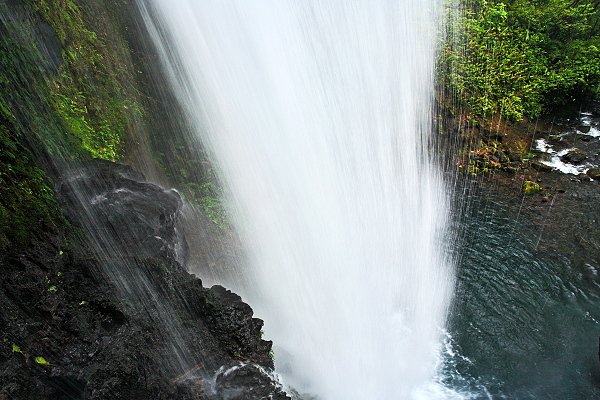 La Paz Waterfall, Costa Rica, Fotografie: La Paz Waterfall, Autor: Ondřej Prosický | NaturePhoto.cz, Model: Canon EOS 5D, Objektiv: Canon EF 17-40mm f/4 L USM, Ohnisková vzdálenost (EQ35mm): 17 mm, stativ Gitzo 3540LS + RRS BH55, Clona: 14, Doba expozice: 0,6 s, ISO: 100, Kompenzace expozice: -2/3, Blesk: Ne, Vytvořeno: 17. února 2008 13:22:57, La Paz (Kostarika)