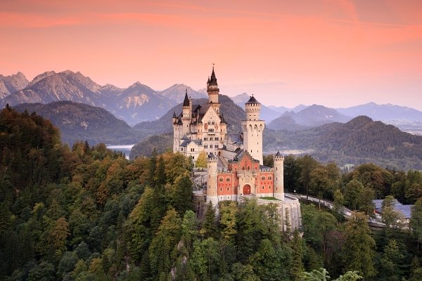 Schloss Neuschwanstein, Autor: Ondřej Prosický | NaturePhoto.cz, Model: Canon EOS 5D Mark II, Objektiv: Canon EF 17-40mm f/4 L USM, Ohnisková vzdálenost (EQ35mm): 40 mm, stativ Gitzo, Clona: 13, Doba expozice: 25.0 s, ISO: 100, Kompenzace expozice: +1/3, Blesk: Ne, Vytvořeno: 25. září 2011 1:00:14, Schloss Neuschwanstein (Německo)