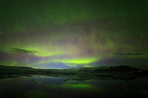 Polární záře, Jökulsárlón Glacier Lagoon, Island, Polární záře, Autor: Ondřej Prosický | NaturePhoto.cz, Model: Canon EOS-1D X, Objektiv: Samyang 14mm f/2.8 ED AS IF UMC, stativ Gitzo, Clona: 0.0, Doba expozice: 10.0 s, ISO: 4000, Kompenzace expozice: 0, Blesk: Ne, Vytvořeno: 29. března 2013 22:31:35, Jökulsárlón Glacier Lagoon (Island)