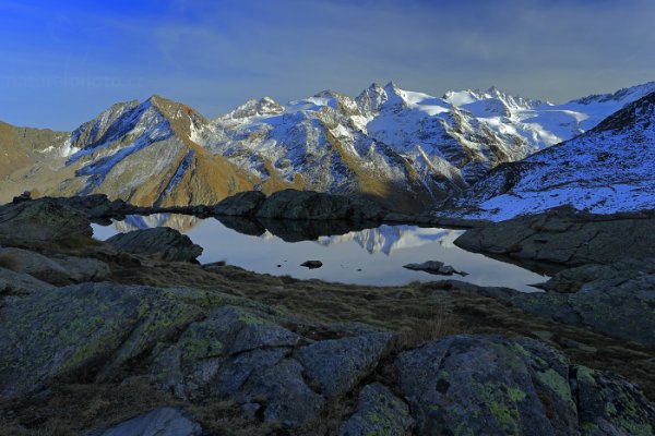 Gran Paradiso Landscape Photo, Italy, Autor: Ondřej Prosický | NaturePhoto.cz, Model: Canon EOS-1D X, Objektiv: EF17-40mm f/4L USM, Ohnisková vzdálenost (EQ35mm): 27 mm, stativ Gitzo, Clona: 14, Doba expozice: 1/15 s, ISO: 100, Kompenzace expozice: 0, Blesk: Ne, 26. října 2013 17:06:07, Parco Nazionale Gran Paradiso (Itálie)